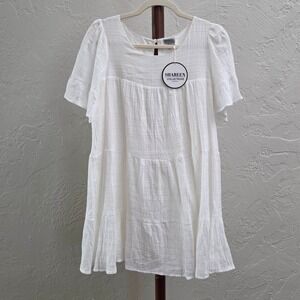 D59. Women's White Tiered Dress